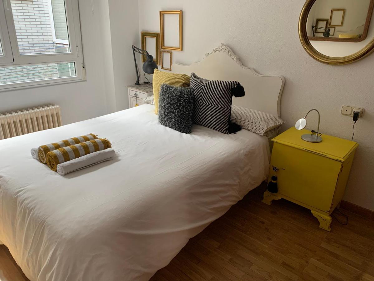 Casa Seines Apartment Леон Екстериор снимка